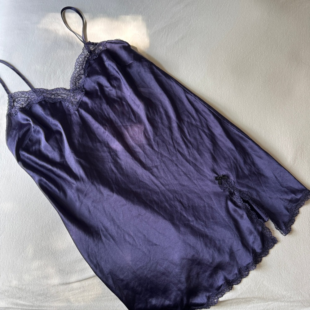 Victoria's Secret Purple Satin Lace Trim Slip Dress Chemise L Y2K Feminine Bow